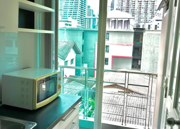Hip & Funky Sathon15 Close To Bts St Louis *